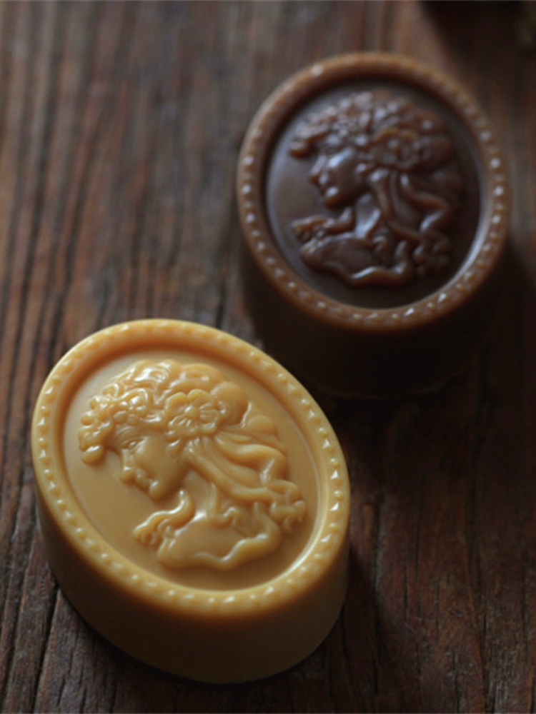 Queen Soap Mold for Soap Makin - Candle. Queen บทวิจารณ์และราคา